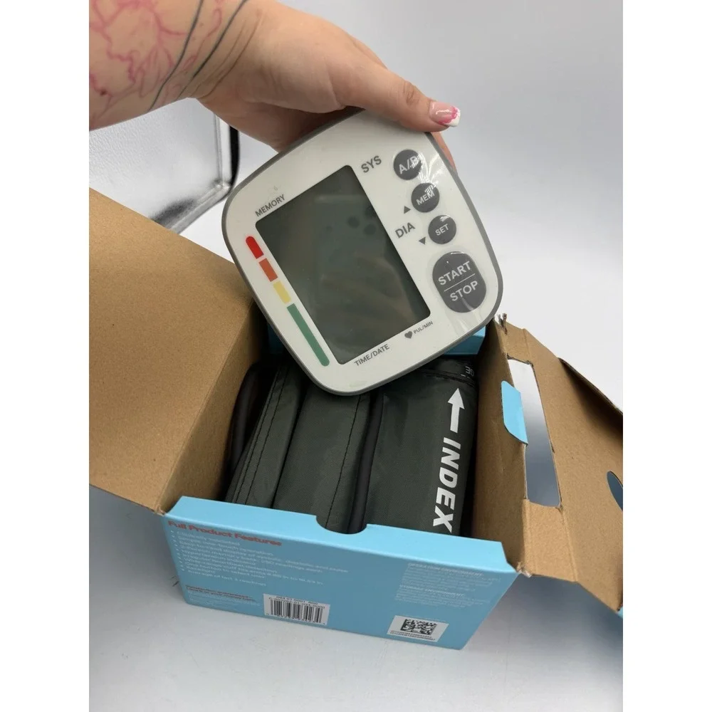 Target Up&Up Upper Arm Automatic Blood Pressure Monitor OPEN BOX